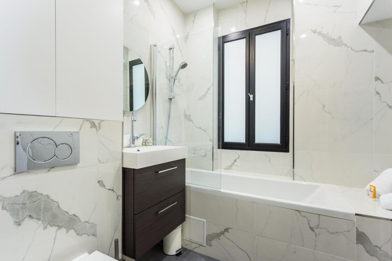 Hsh Saint-Sauveur Luxury Apartment 8P-3Br Paris Exterior photo