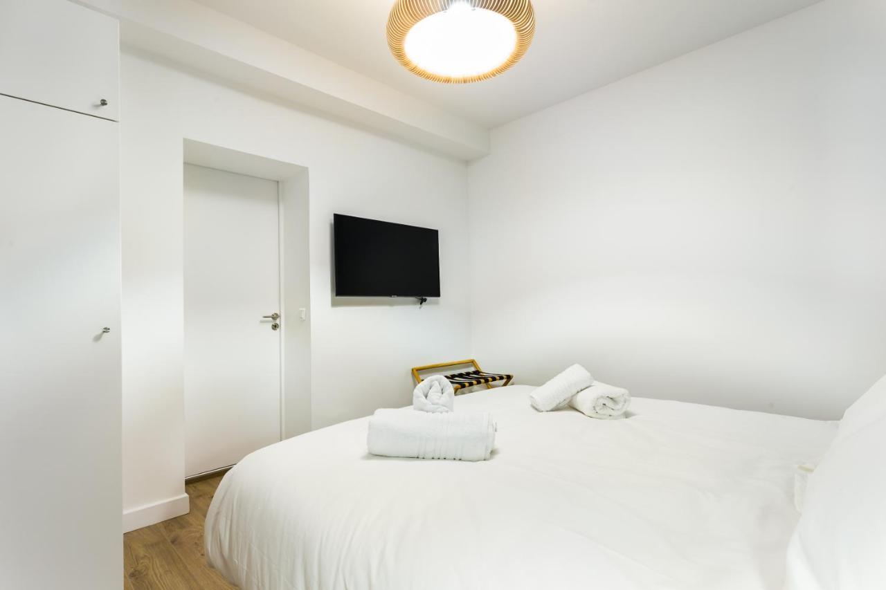 Hsh Saint-Sauveur Luxury Apartment 8P-3Br Paris Exterior photo